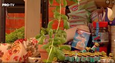 Foi de pandispan cu crema de vanilie si fructe de padure