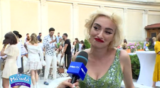 VIDEO Și vedetele se confruntă cu căldura de afară