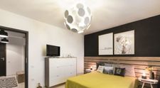Toată lumea își dorește un apartament modern. Totuși, câți sunt dispuși să apeleze la un designer de interior?