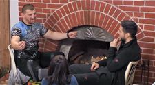 VIDEO Cătălin Moroșanu e mare cântăreț. Luptătorul K1 face senzație cu vocea lui