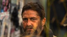 La 55 de ani, Gerard Butler este, din nou îndrăgostit! Cine este iubita lui cu 27 de ani mai tânără decât el