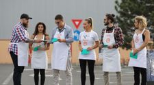 Concurenții se află în pericol. Eliminarea este printre felurile principale la MasterChef
