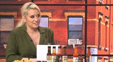 Anisia Gafton, spui tot sau îți va lua gura foc. Cum a răspuns actrița de stand-up comedy la provocarea lui Cătălin Măruță