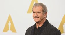 Ce s-a întâmplat cu Mel Gibson? S-a îngrășat, are barbă mare și merge desculț la cumpărături