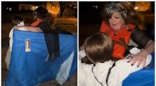 Video viral de 18 milioane de vizualizări pe TikTok! Scena finală din Titanic a fost recreată într-un singur costum de Halloween: „Sunt pe jos de râs”