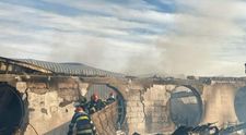 Matei, băiatul care și-a pierdut tatăl și frații în incendiul de la „Ferma Dacilor”, mesaj sfâșietor de pe patul de spital: „Ai fost eroul meu!”