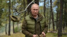 Cum arăta Vladimir Putin când era elev