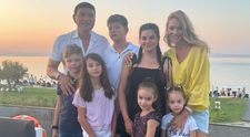 Cristi Borcea, apariție rară alături de toți cei nouă copii ai lui! Cum s-au fotografiat: Valentina Pelinel e și ea în poză