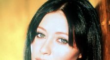 Brenda din Beverly Hills, dupa doi ani de lupta impotriva cancerului si sesiuni dure de chimioterapie. Cum arata acum