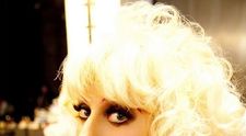 Lady Gaga, complet dezbracata si fara machiaj: FOTO