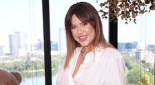 Emily Burghelea îți arată secretele frumuseții! Ce tehnici simple poți aplica și tu pentru un ten mult mai frumos