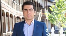 Cristian Leonte: ”Câteodată ajunge să treci dincolo de bună ziua ca să afli pe ce lume suntem”