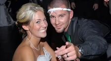Scandalul momentului în SUA. O femeie de 37 de ani, surprinsă în timp ce-și înșela soțul cu doi băieți gemeni de 15 ani