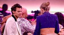 Taylor Swift și Harry Styles s-au reîntâlnit la Premiile Grammy 2023