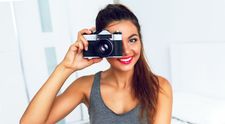 Cum sa iesi mai bine in poze. Sfaturi pentru orice femeie pasionata de fotografie