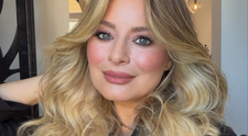 Laura Cosoi, protagonista unui pictorial îndrăzneț! Fanii, uimiți de cât de bine arată vedeta însărcinată în 7 luni: „Și să vrei, nu poți găsi defect!”