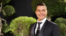 “Ești cel mai frumos bărbat din lume!” Fanele lui Ricky Martin, șocate că starul a “întinerit” peste noapte, la 53 de ani
