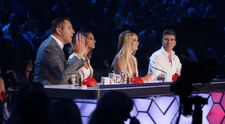 Amanda Holden, ravasitoare intr-o tinuta fara sutien, cu decolteu amplu. Cat de seducatoare a fost