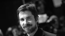 Împăcare istorică în familia lui Christian Bale. Actorul a fost iertat de mama și de sora lui