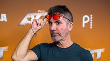 Metoda șocantă prin care Simon Cowell încearcă să rămână tânăr: „Merg la această clinică, unde îți iau sângele, îl curăță, îl filtrează și ți-l pun înapoi în corp”
