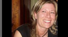 O mamă a decis să moară prin eutanasie, după ce și-a pierdut fiul într-un tragic accident. Azi se îndreaptă spre o clinică specializată din Elveția. ”Viața mea, alegerea mea”
