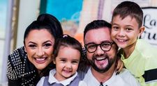 Familia Măruță s-a mărit! Eva și David și-au convins părinții să adopte un cățel