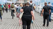Caz tragic! Un bărbat a murit asfixiat după ce soția lui obeză a căzut peste el. Cum s-a întâmplat totul
