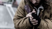 (P) Un Crăciun mai călduros pentru oamenii străzii