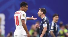 Jude Bellingham, confruntare virală cu Messi, în semifinala Cupei Mondiale. Ce și-au spus, răstit, cei doi fotbaliști