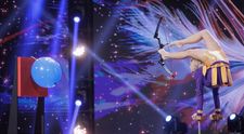 Românii au talent 2025, 21 februarie. Emerald Gordon Wulf, eleva de 18 ani din Statele Unite care a tras cu arcul folosindu-și picioarele. Andra a fost fascinată: „Ești extraordinară!”
