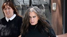 Ozzy Osbourne nu renunță la look-ul de bad boy nici la 73 de ani. Cum a apărut pe străzile din LA