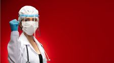 Un grup de tineri din Sălaj produce și distribuie gratis viziere pentru medici! Și ei ne ajută să #nefacembine