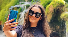 Alexia Eram, mai ceva ca în Baywatch! Costumul de baie electrizant care a atras toate privirile
