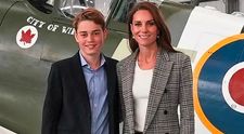 Imaginea cu Kate Middleton și Prințul George care face înconjurul internetului. Adolescentul de 12 ani este extrem de chipeș și aproape și-a întrecut mama în înălțime