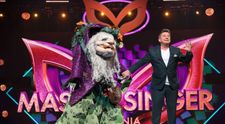 Andreea Marin a câștigat trofeul Masked Singer România, sezonul 2. Ea s-a ascuns sub masca Muma Pădurii 