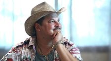 Mihai Bobonete, la pescuit în Delta Dunării. Actorul s-a bucurat de o captură impresionantă