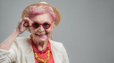 O bătrână în vârstă de 83 de ani susține că face cele mai bune partide de amor cu iubitul ei de 37 de ani