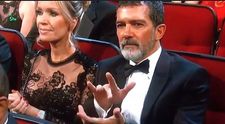Modul bizar în care Antonio Banderas a aplaudat la Premiile Emmy. Fanii s-au amuzat copios