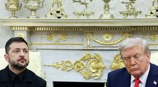 Momentul viral în care Zelenski îi dă replica reporterului care l-a criticat în trecut pentru că nu a purtat un costum la întâlnirea cu Donald Trump: „El te-a atacat ultima dată”