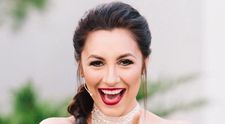 5 ipostaze in care Andra a semanat perfect cu vedete de la Hollywood. Cat de bine seamana cu Jennifer Lopez!