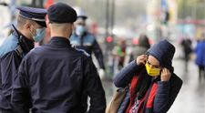 Crește cuantumul amenzilor aplicate românilor pentru încălcarea normelor de protecție sanitară