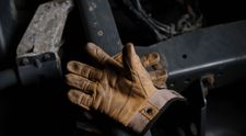 (P) Epoca de aur a protecției mâinilor și evoluția mănușilor de protecție