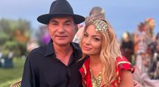 Valentina Pelinel și Cristi Borcea au făcut senzație cu ținutele lor la o petrecere cu tematica 