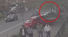 Momentul în care mașina condusă de Monica Odagiu lovește mortal un pieton a fost filmat! Imagini cu puternic impact emoțional