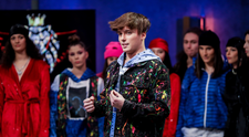 VIDEO Valentin Chirică, dansatorul devenit designer vestimentar