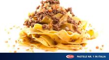 Tagliatelle cu sos bolognese