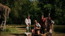 „Secretul lui Zorillo”, prima parodie românească despre daci și romani, intră în cinematografe pe 22 aprilie