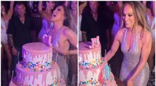 J Lo, „dezlănțuită” la petrecerea de 56 de ani! Cum s-a distrat diva latino înainte de concertul din România