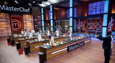 Concurenții MasterChef gătesc în echipe. Ce condiție anunță Chef Radu Dumitrescu