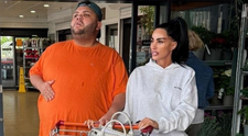La 23 ani, fiul lui Katie Price are 188 de kilograme. ”Mâncarea o să-l omoare”